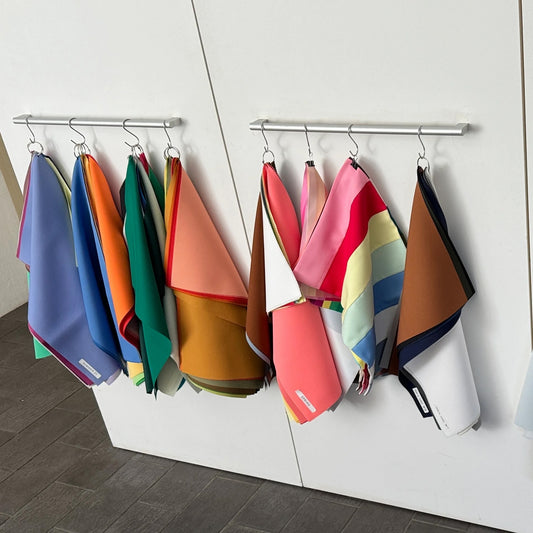 120 Color Drapes（120色プロ用ドレープ）